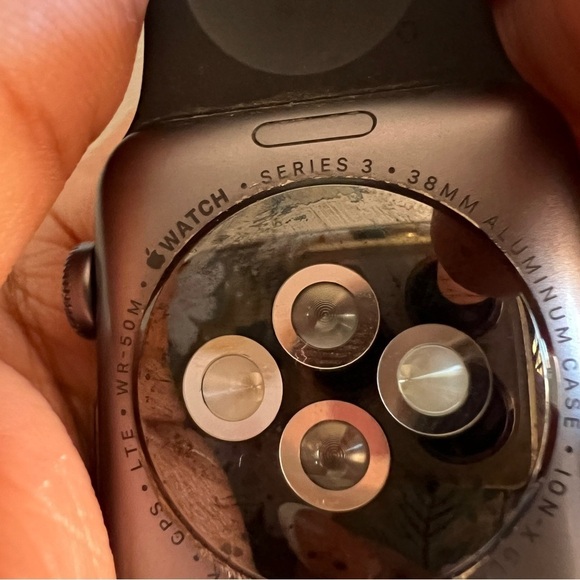 Apple Series 3 38mm GPS + Cellular Black Gray Smartwatch - Picture 8 of 9